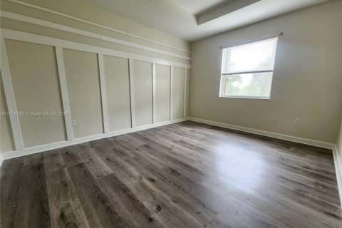 Touwnhouse à vendre à Miami, Floride: 4 chambres, 183.95 m2 № 1726873 - photo 8