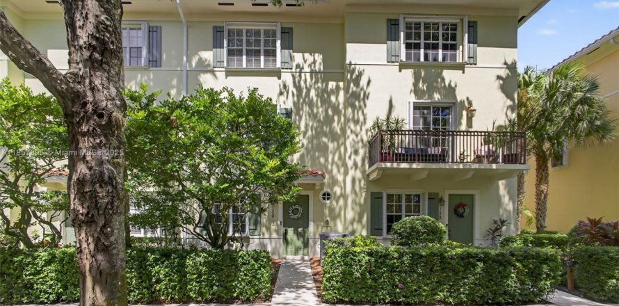 Townhouse in Jupiter, Florida 3 bedrooms, 170.85 sq.m. № 1882282