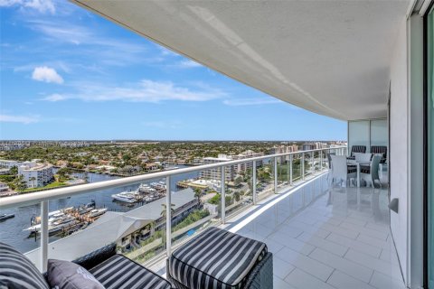 Copropriété à vendre à Pompano Beach, Floride: 2 chambres, 133.97 m2 № 1943283 - photo 28