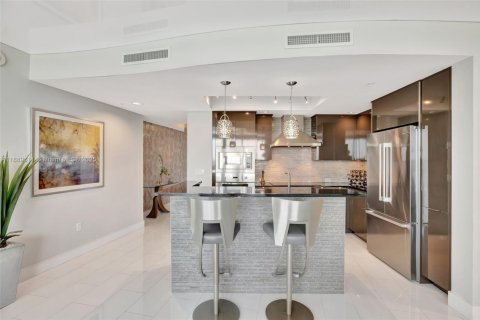 Copropriété à vendre à Pompano Beach, Floride: 2 chambres, 133.97 m2 № 1943283 - photo 10