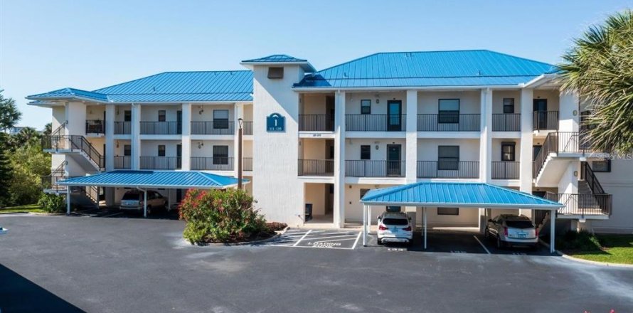 Condo in New Smyrna Beach, Florida, 2 bedrooms  № 1597440