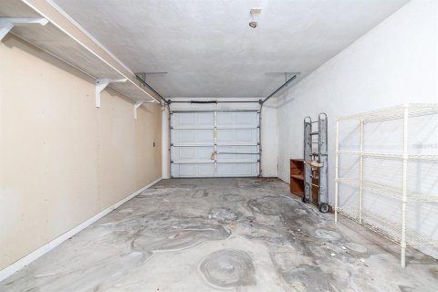 Купить виллу или дом в Порт-Оранж, Флорида 8 комнат, 185.9м2, № 2143080 - фото 27