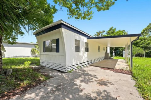 Apartment in Port Richey, Florida 2 bedrooms, 62.43 sq.m. № 2198486