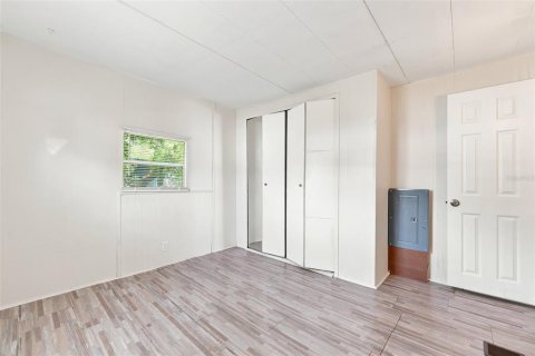 Apartment in Port Richey, Florida 2 bedrooms, 62.43 sq.m. № 2198486 - photo 12