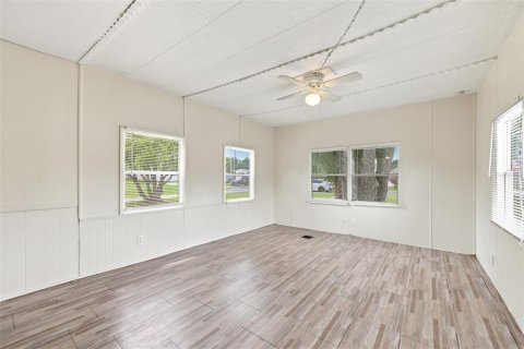 Apartment in Port Richey, Florida 2 bedrooms, 62.43 sq.m. № 2198486 - photo 10