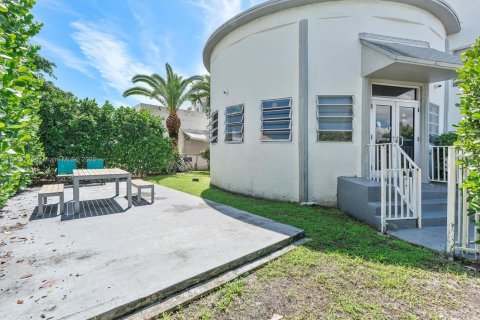 Commercial property in Miami Beach, Florida № 1965386 - photo 28