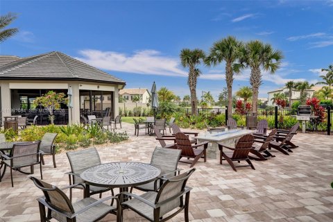 Townhouse in Lake Worth, Florida 3 bedrooms, 176.05 sq.m. № 2057381 - photo 26