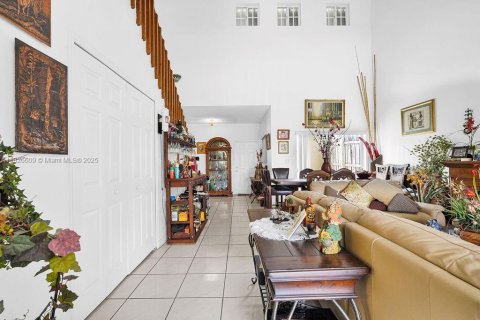 Casa en venta en Miami, Florida, 4 dormitorios, 220.83 m2 № 1934159 - foto 21
