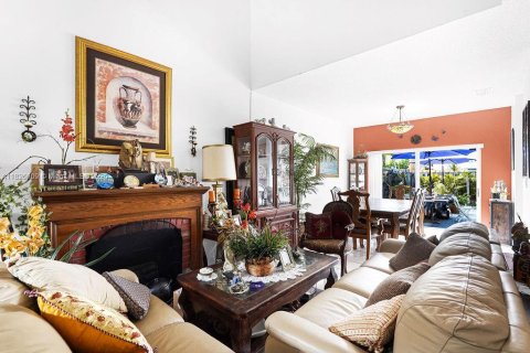 Casa en venta en Miami, Florida, 4 dormitorios, 220.83 m2 № 1934159 - foto 19