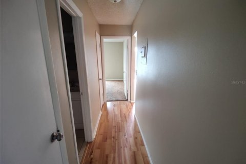 Condo in Orlando, Florida, 2 bedrooms  № 1833384 - photo 14