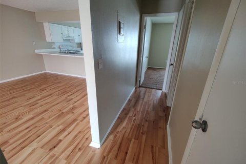 Condo in Orlando, Florida, 2 bedrooms  № 1833384 - photo 13