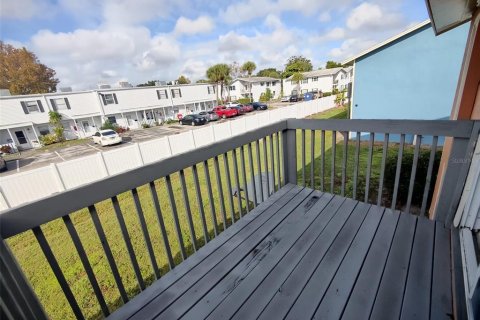 Condo in Orlando, Florida, 2 bedrooms  № 1833384 - photo 21