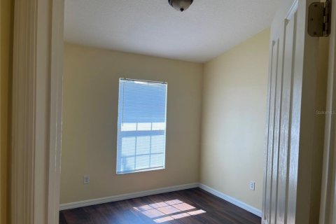 Townhouse in Kissimmee, Florida 3 bedrooms, 143.07 sq.m. № 1687339 - photo 13