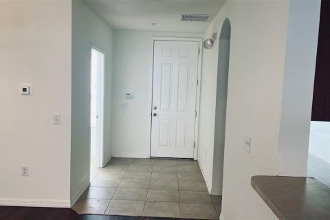 Townhouse in Kissimmee, Florida 3 bedrooms, 143.07 sq.m. № 1687339 - photo 5