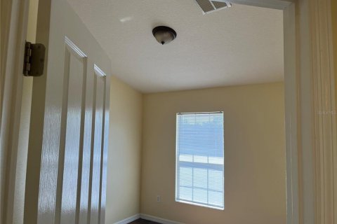 Townhouse in Kissimmee, Florida 3 bedrooms, 143.07 sq.m. № 1687339 - photo 14