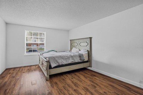 Condo in Orlando, Florida, 2 bedrooms  № 1800205 - photo 20
