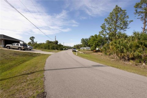 Land in North Port, Florida № 2164862 - photo 9