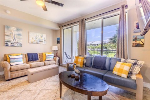 Townhouse in Ruskin, Florida 3 bedrooms, 131.64 sq.m. № 2216183 - photo 6
