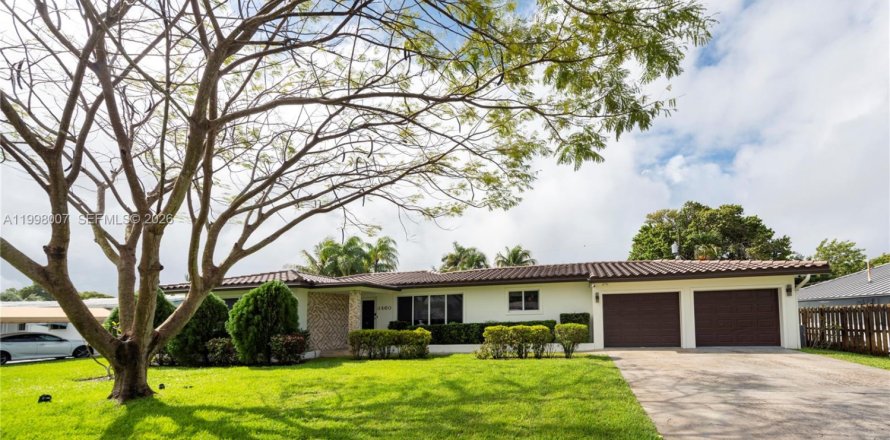 Villa ou maison à Hollywood, Floride 3 chambres, 188.68 m2 № 2060472