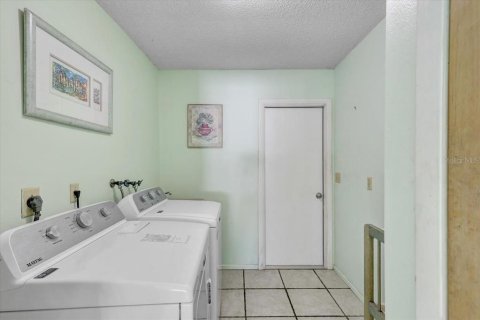 Villa ou maison à vendre à Venice, Floride: 2 chambres, 148.74 m2 № 2199110 - photo 27