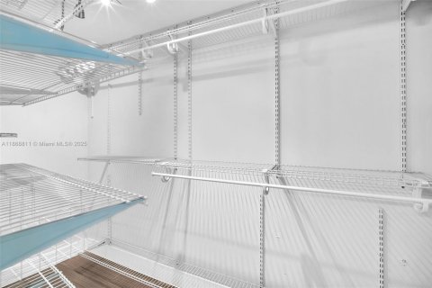 Copropriété à louer à Miami Beach, Floride: 2 chambres, 130.99 m2 № 1921485 - photo 20