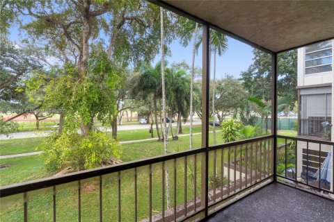 Copropriété à vendre à Plantation, Floride: 1 chambre, 89.19 m2 № 1451948 - photo 14