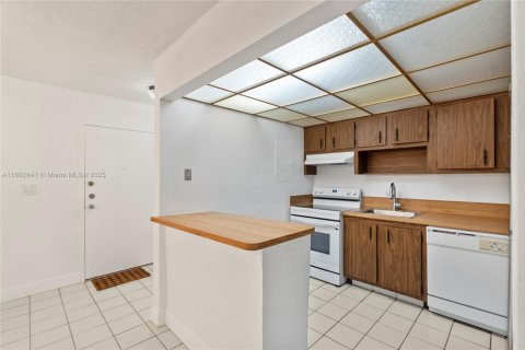 Copropriété à vendre à Plantation, Floride: 1 chambre, 89.19 m2 № 1451948 - photo 8