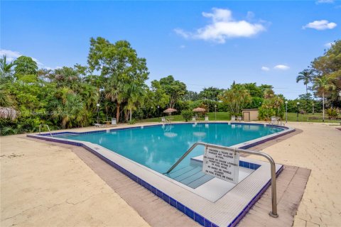 Copropriété à vendre à Plantation, Floride: 1 chambre, 89.19 m2 № 1451948 - photo 25