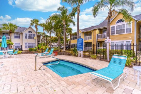 Copropriété à vendre à Orlando, Floride: 2 chambres, 77.02 m2 № 1520622 - photo 1