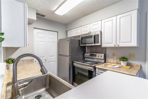 Copropriété à vendre à Orlando, Floride: 2 chambres, 77.02 m2 № 1520622 - photo 15