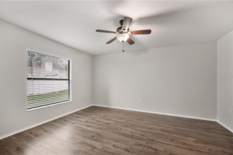 Casa en venta en Lakeland, Florida, 4 dormitorios, 173.82 m2 № 2338930 - foto 15
