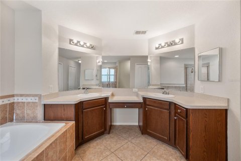 Casa en venta en Lakeland, Florida, 4 dormitorios, 173.82 m2 № 2338930 - foto 26