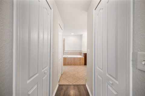 Casa en venta en Lakeland, Florida, 4 dormitorios, 173.82 m2 № 2338930 - foto 23