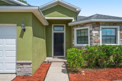 Casa en venta en Lakeland, Florida, 4 dormitorios, 173.82 m2 № 2338930 - foto 3