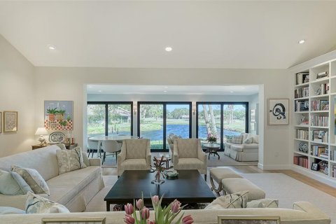 Villa ou maison à vendre à Sarasota, Floride: 3 chambres, 219.44 m2 № 1584671 - photo 11