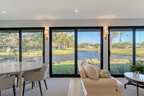 Villa ou maison à vendre à Sarasota, Floride: 3 chambres, 219.44 m2 № 1584671 - photo 3