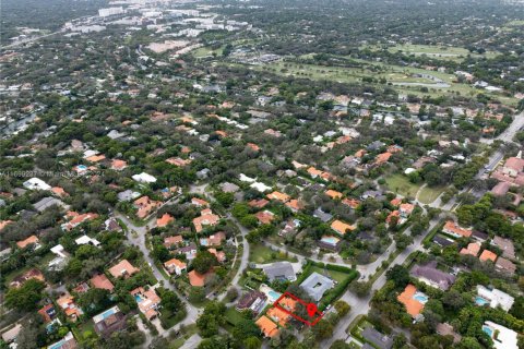 Купить виллу или дом в Корал-Гейблс, Флорида 4 спальни, 219.34м2, № 1957523 - фото 26