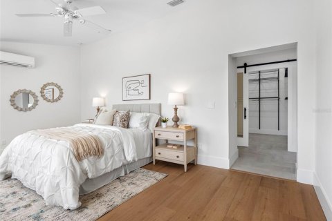 Villa ou maison à vendre à Madeira Beach, Floride: 3 chambres, 217.58 m2 № 1881091 - photo 28