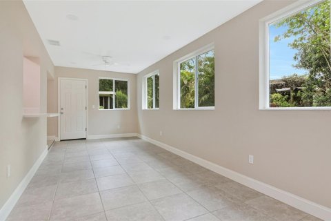 Casa en venta en Palm Harbor, Florida, 2 dormitorios, 149.76 m2 № 2259422 - foto 30