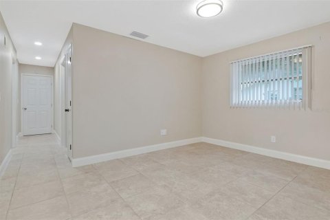 Casa en venta en Palm Harbor, Florida, 2 dormitorios, 149.76 m2 № 2259422 - foto 18
