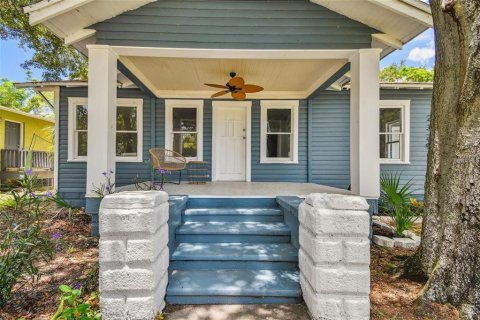 Villa ou maison à louer à Saint Petersburg, Floride: 3 chambres, 119.01 m2 № 1813285 - photo 1