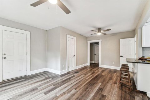 Villa ou maison à louer à Saint Petersburg, Floride: 3 chambres, 119.01 m2 № 1813285 - photo 20