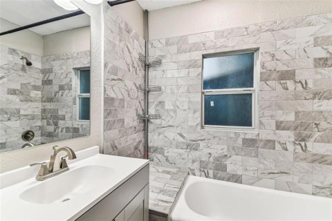 Villa ou maison à louer à Saint Petersburg, Floride: 3 chambres, 119.01 m2 № 1813285 - photo 16