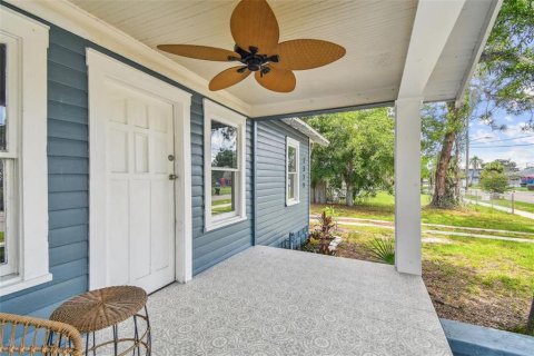 Villa ou maison à louer à Saint Petersburg, Floride: 3 chambres, 119.01 m2 № 1813285 - photo 2
