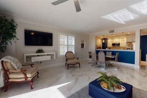 Condominio en venta en Clearwater, Florida, 2 dormitorios, 137.87 m2 № 1901404 - foto 1