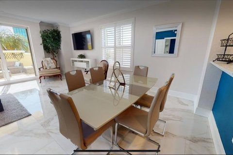 Condominio en venta en Clearwater, Florida, 2 dormitorios, 137.87 m2 № 1901404 - foto 11