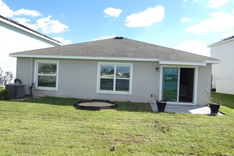 Villa ou maison à vendre à Zephyrhills, Floride: 4 chambres, 137.96 m2 № 2417022 - photo 20