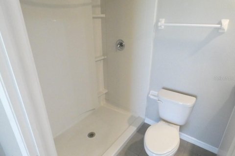 Villa ou maison à vendre à Zephyrhills, Floride: 4 chambres, 137.96 m2 № 2417022 - photo 27