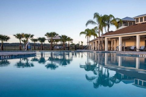 Villa ou maison à vendre à Zephyrhills, Floride: 4 chambres, 137.96 m2 № 2417022 - photo 6