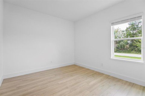 House in Palm Coast, Florida 3 bedrooms, 181.44 sq.m. № 1907000 - photo 7